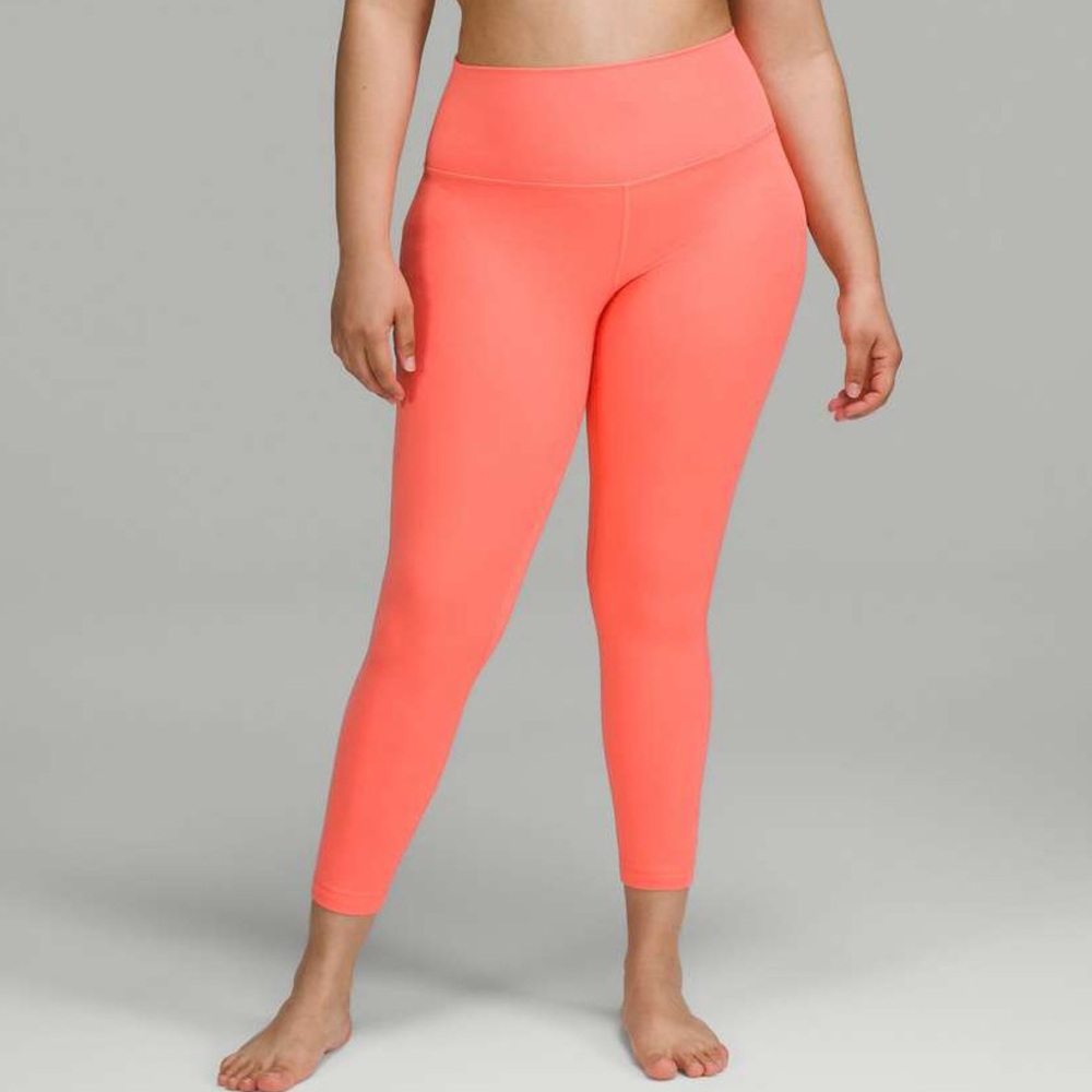 Lululemon Raspberry Cream Align HR 28”